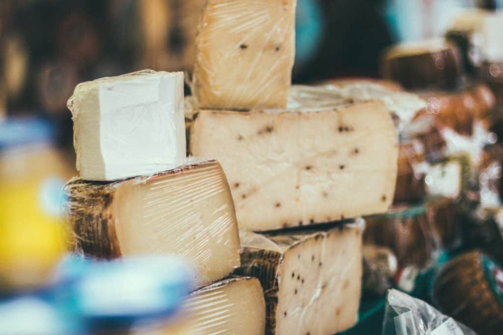 Different types of aged cheese. The Best Restaurants in Las Palmas. Experience the best food in Las Palmas de Gran Canaria. Article by https://www.kissmybackpack.com